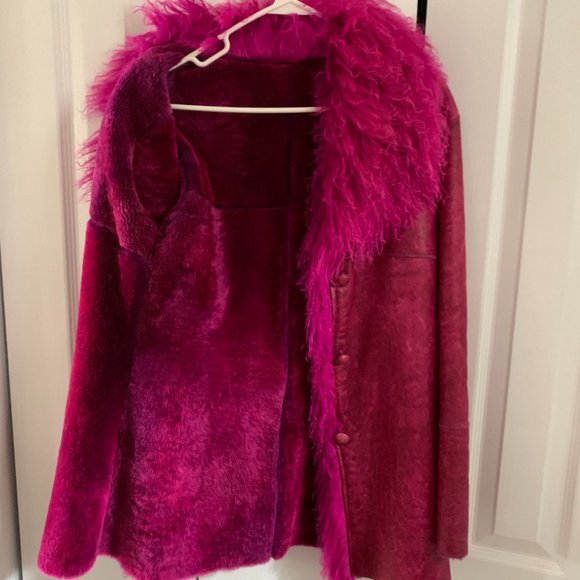 Stylish very nice Purple Natural Tuscany Lamb Shearling Jacket with Lama Collar - Picture 4 of 5
